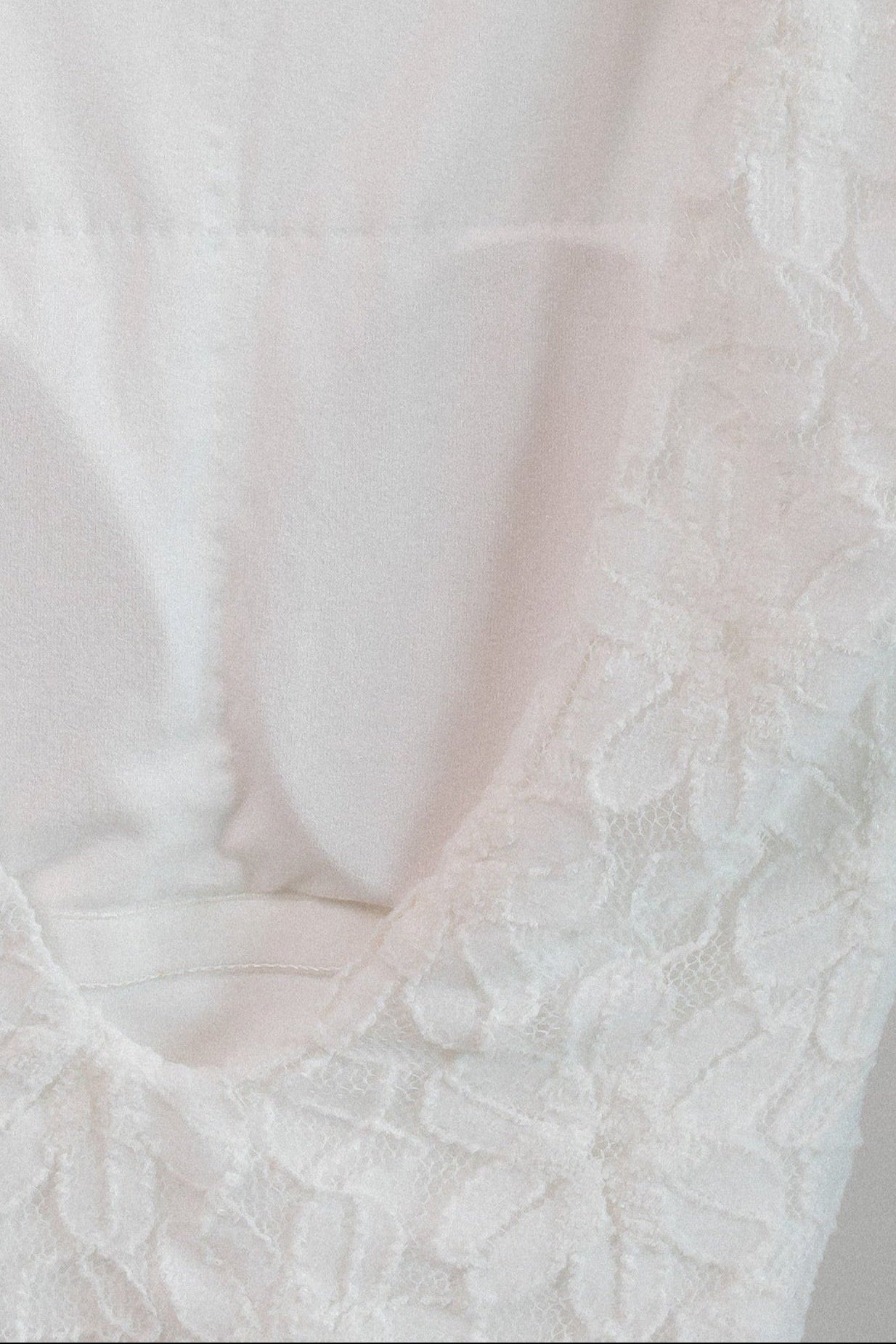 kanten top met ingebouwde bh 