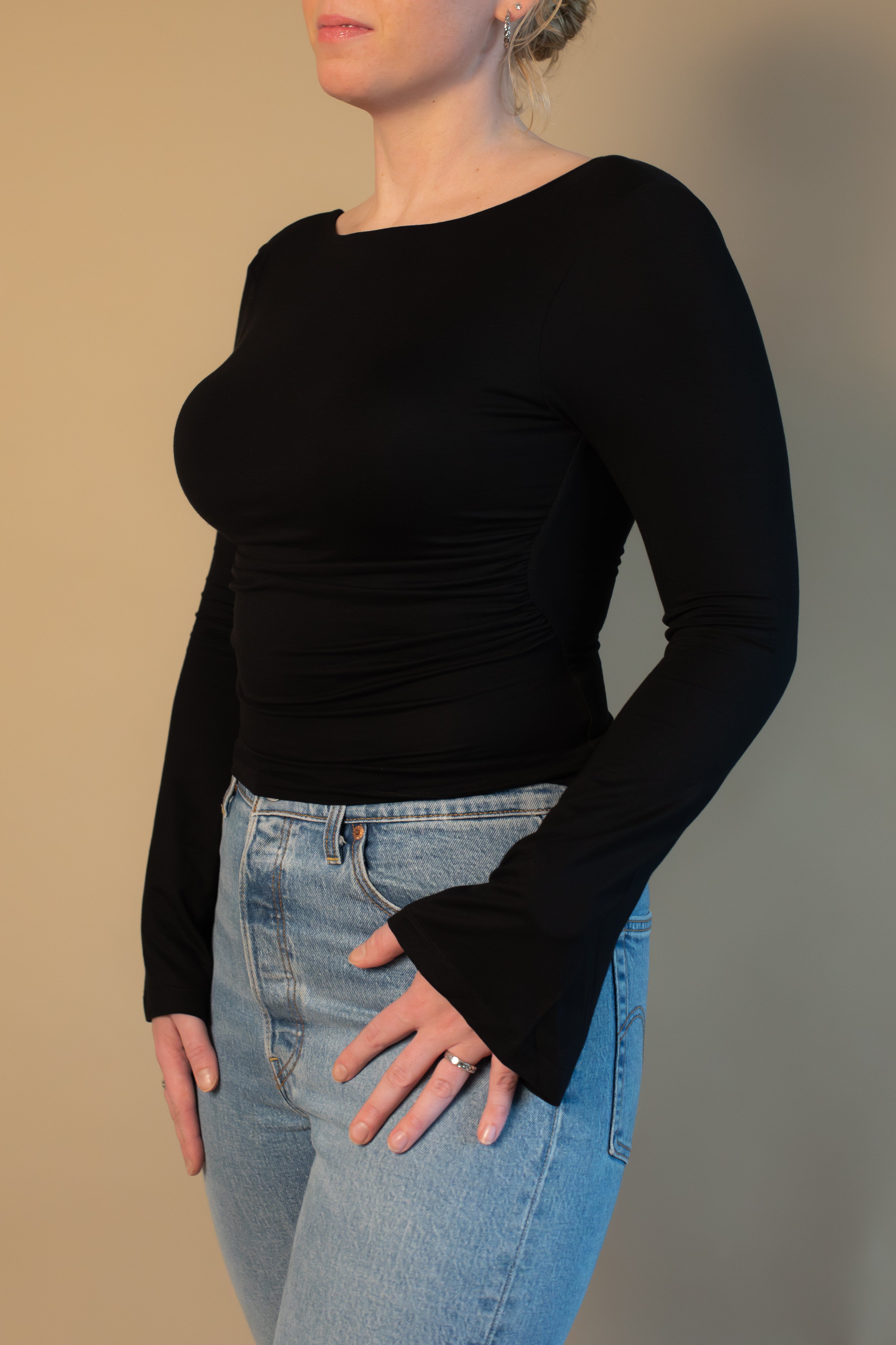 Built-in Bra Top | Diana Long sleeve