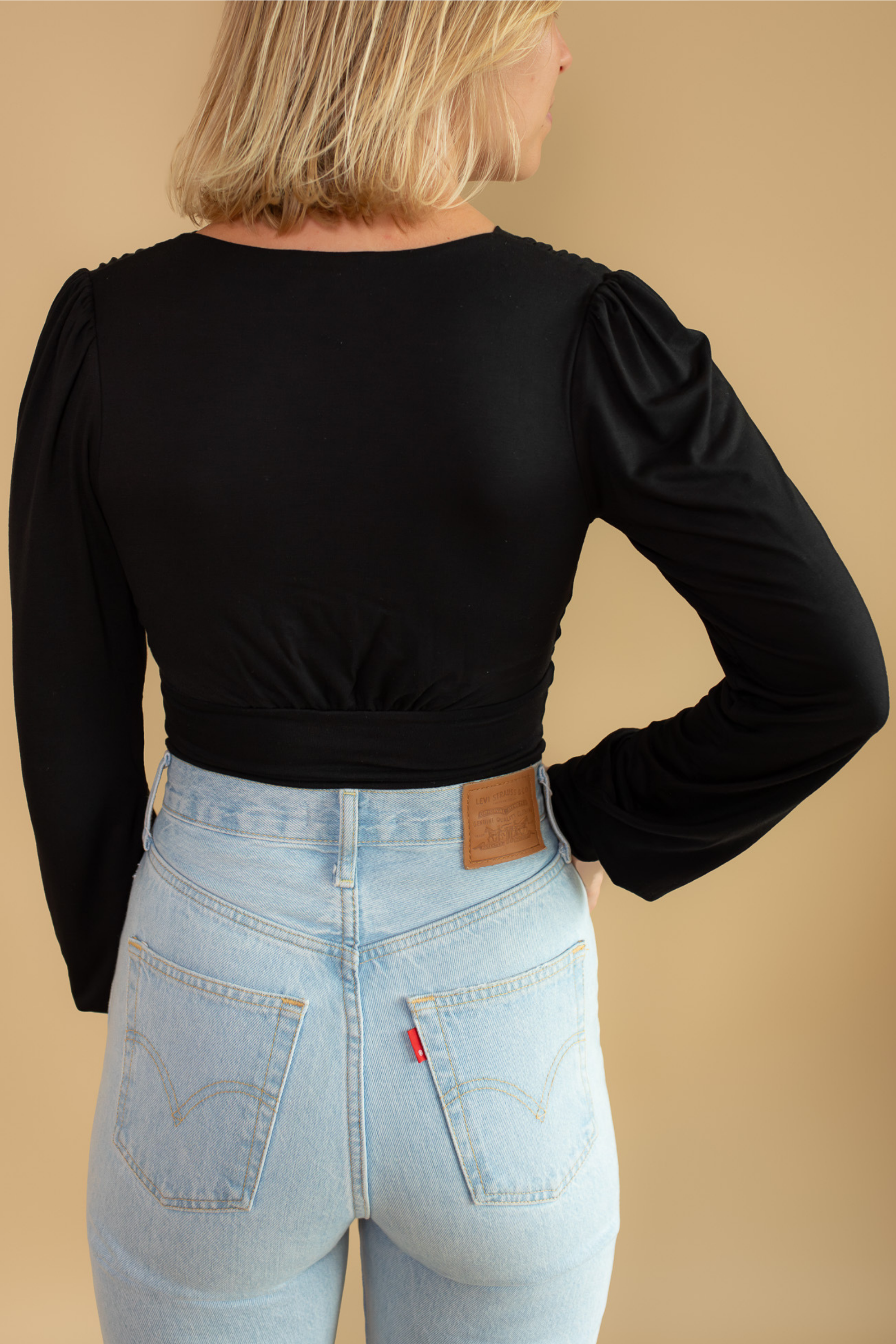 Built-in Bra Top | Kate Long sleeve