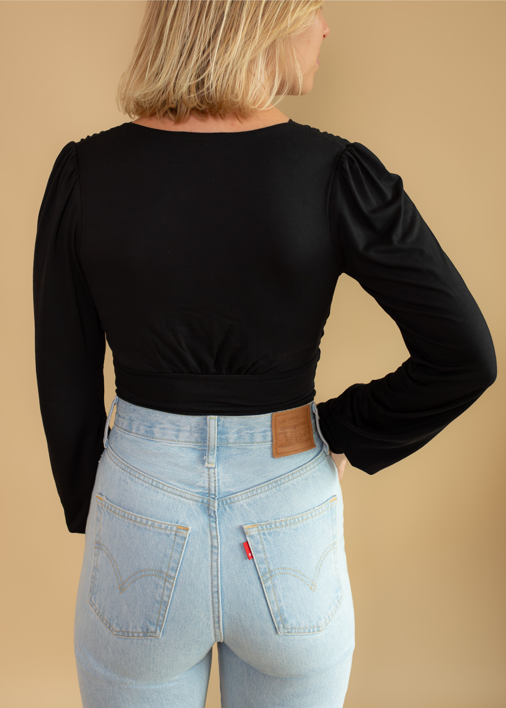 Built-in Bra Top | Kate Long sleeve